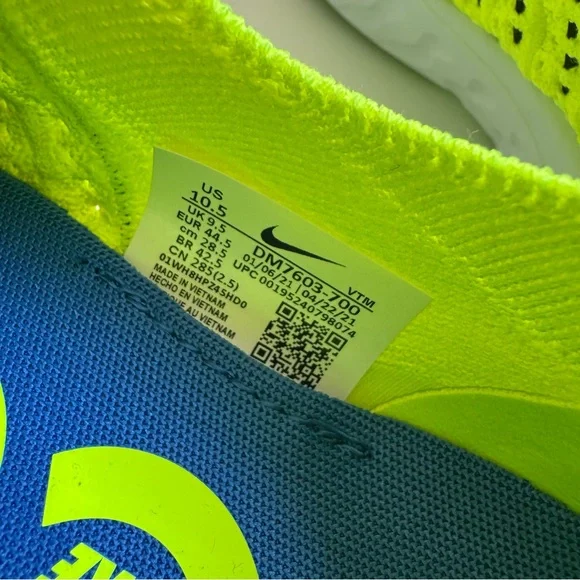 Nike React Phantom Run Flyknit 2 M's 10.5 - Picture 7 of 8